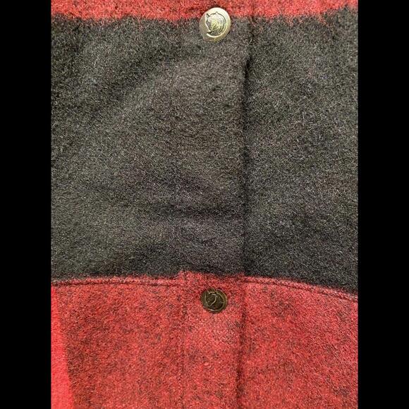 Fallj Raven Womens Red-Black Button-Up Flannel Coat Swedish Wool Cozy Sz L NWT - Picture 4 of 15